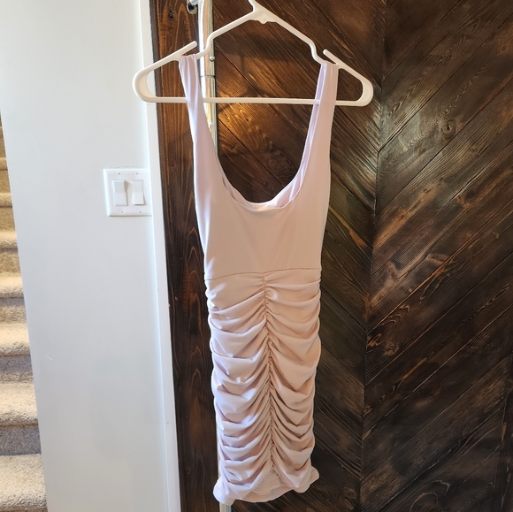 Selfie Leslie Bodycon Dress - Picture 5 of 5